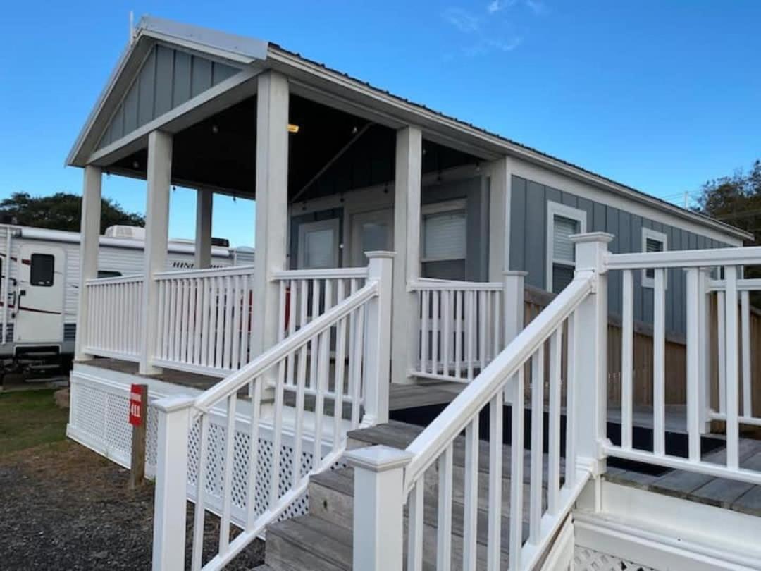 Surf City 2Br Park Home With Waterfront View And Parking Exterior photo