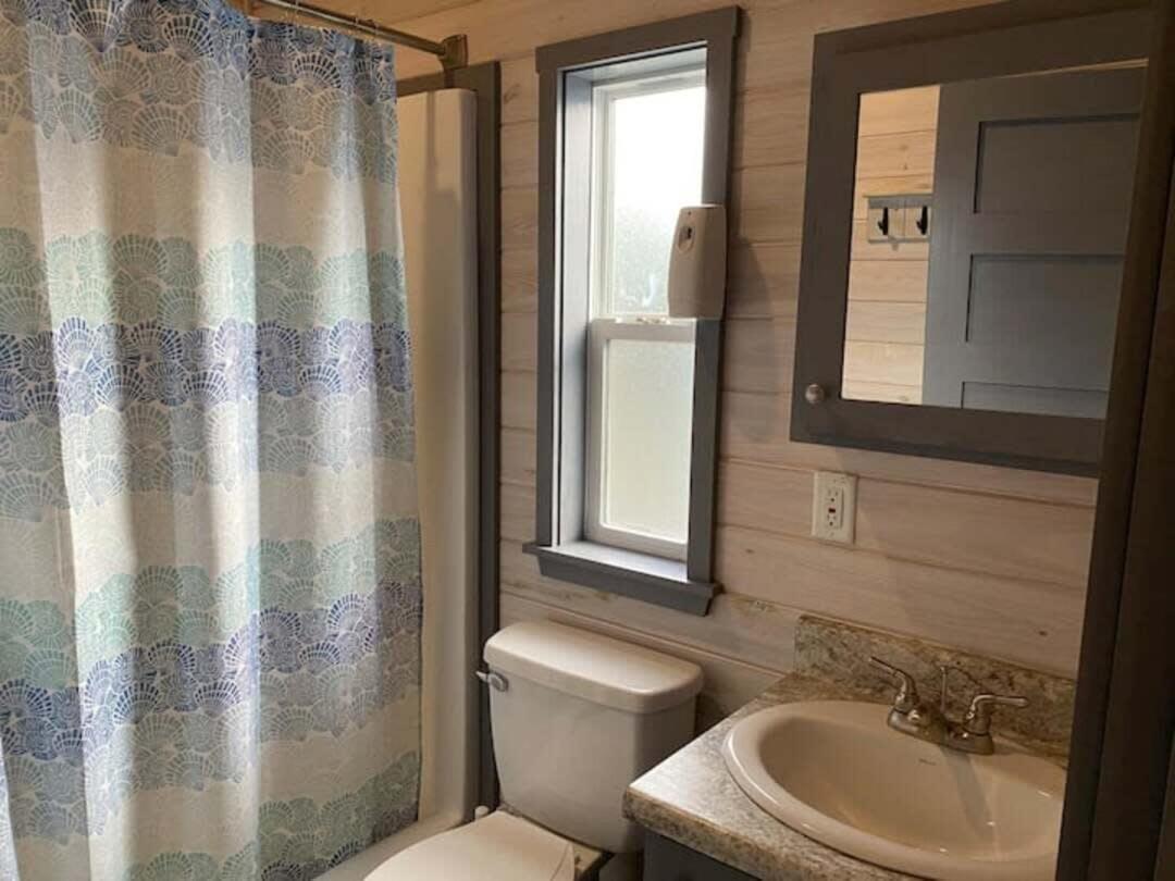 Surf City 2Br Park Home With Waterfront View And Parking Exterior photo